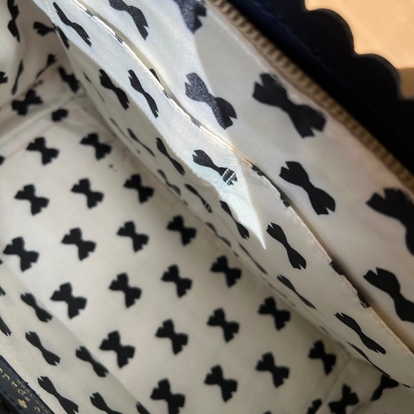 KATE SPADE Linzi Satchel Bag *GENTLY USED* - Picture 10 of 13